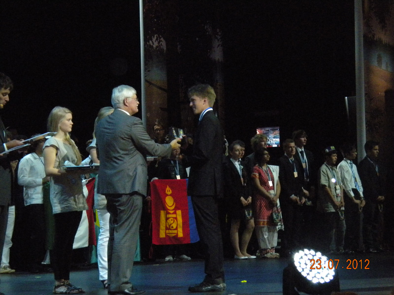 martin stadler erhaelt bron