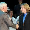 christoph_weis_erhaelt_bronzemedaille